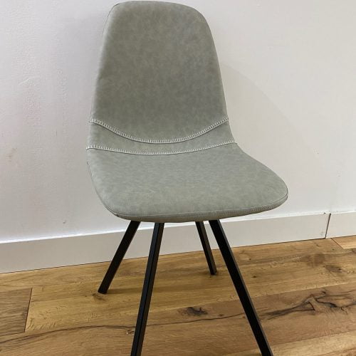 kuipstoel licht grijs