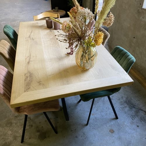 Kader tafel met matrix poot K10x4 en olie box